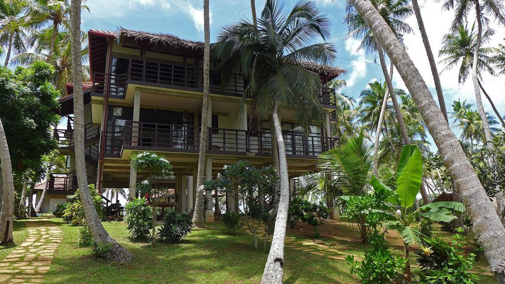 Seven Turtles Hotel Tangalle Exterior foto