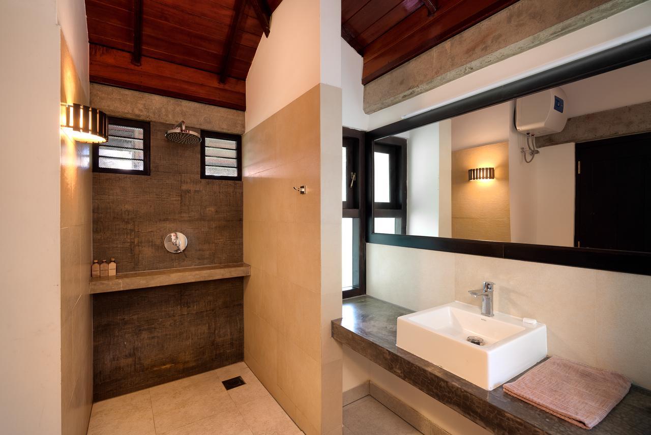 Seven Turtles Hotel Tangalle Exterior foto